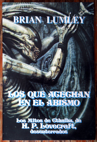 Los que acechan en el abismo