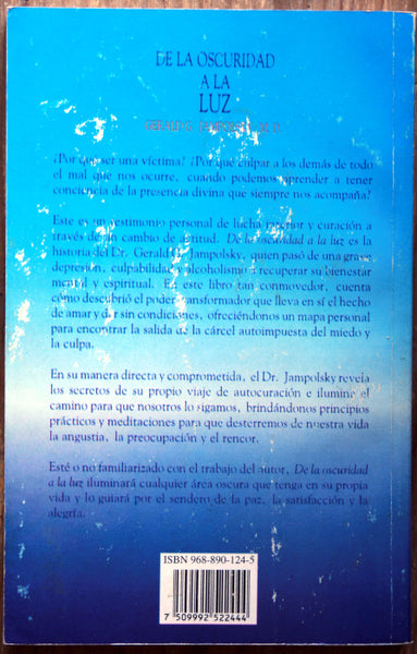 De la oscuridad a la luz