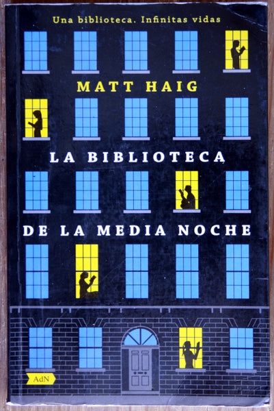 La biblioteca de la media noche