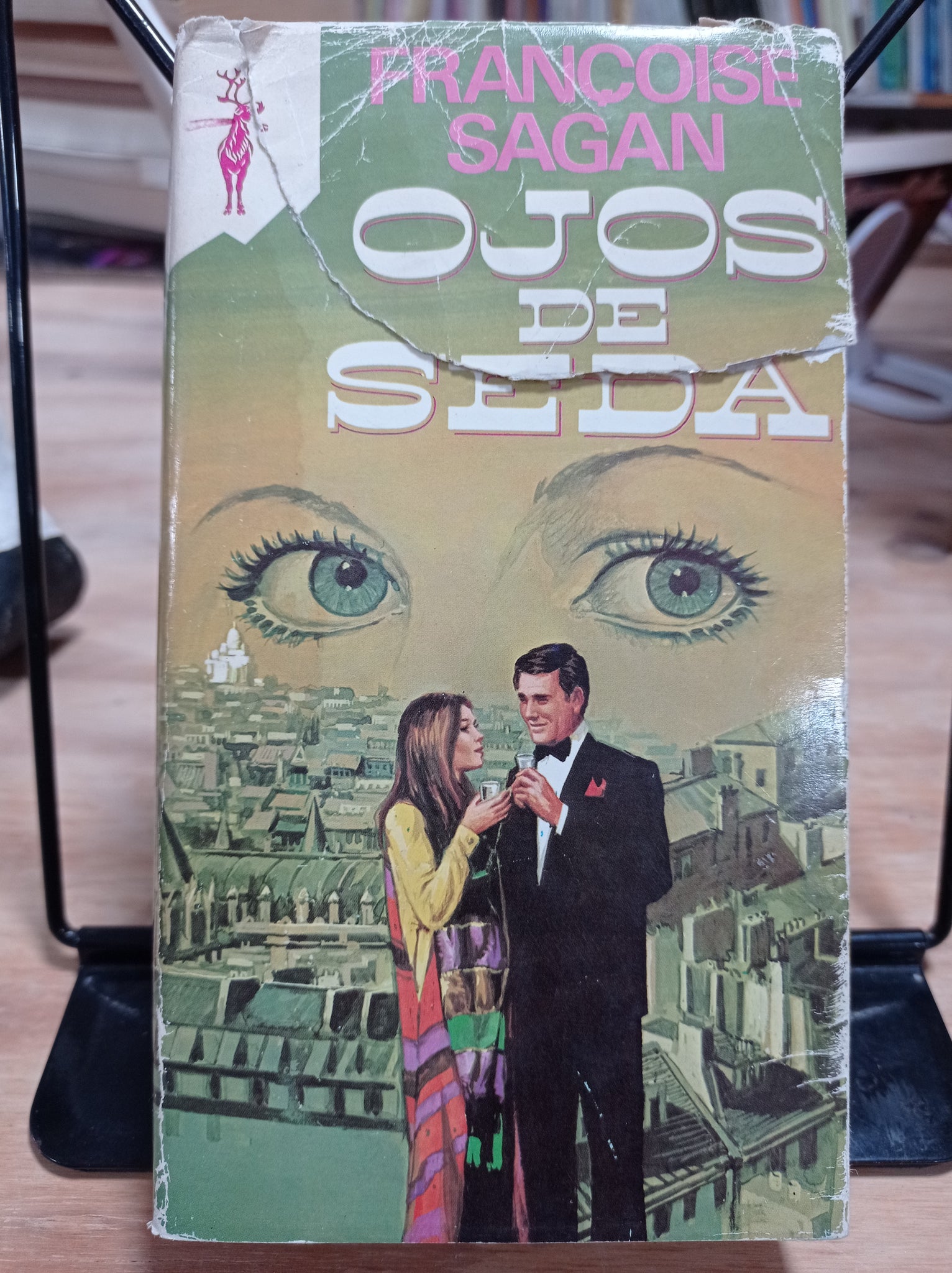 Ojos de seda.