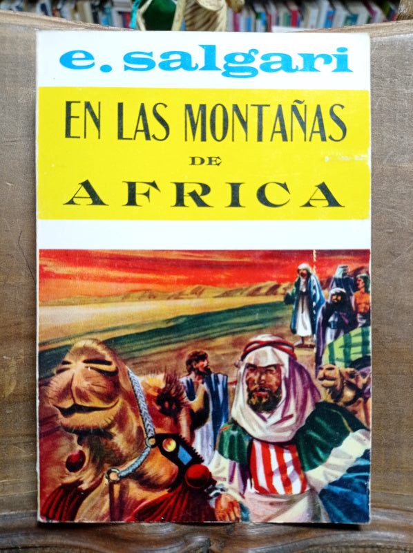 En las montañas de África.